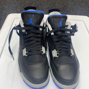 Air Jordans 4s retro